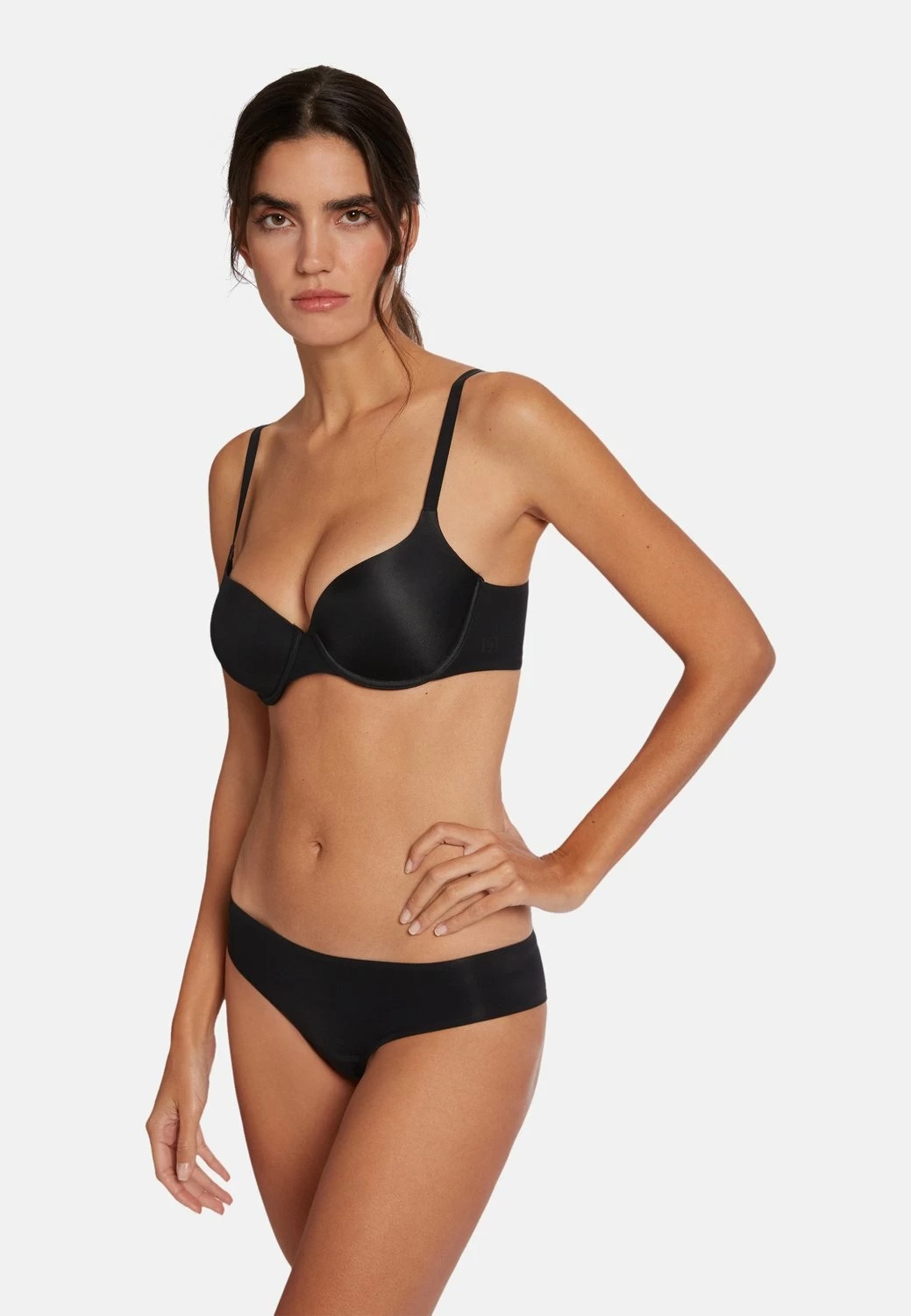 Бюстгальтер пуш-ап ПЬЮР